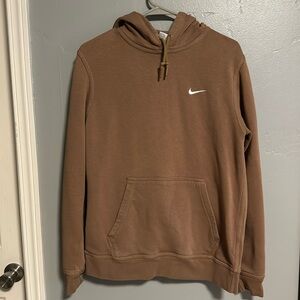 Brown Nike Sweatshirt (Semi worn but in great condition)